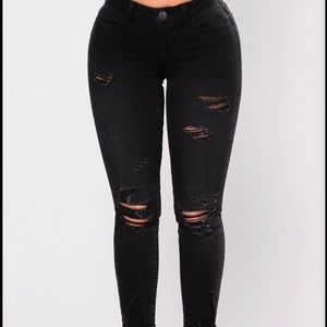 black fashionnova ripped jeans